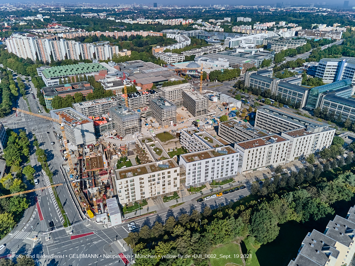 19.09.2021 - Perlach Plaza und Umgebung in Neuperlach 